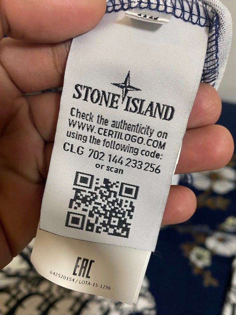 Stone island x supreme please help me legit check : r/StoneIsland