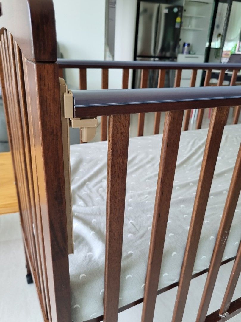 Baby cot, Solid wood baby cot, real wood baby cot, wooden baby cot