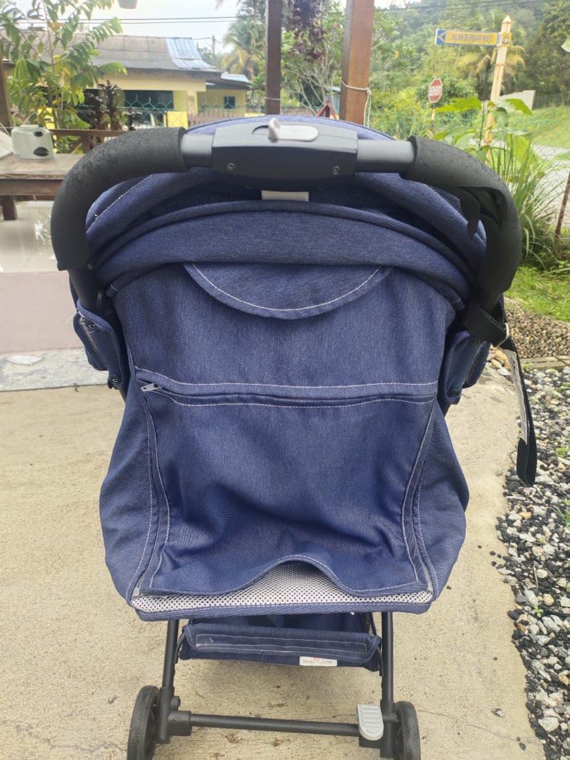 Baby Throne Stroller, Babies & Kids, Going Out, Strollers on Carousell