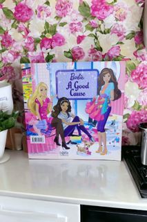 Barbie 2 in 1 book