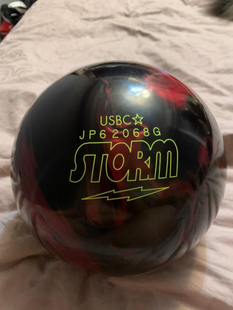 Beginner reactive bowling set + Bag (Balls and bag), Sports Equipment