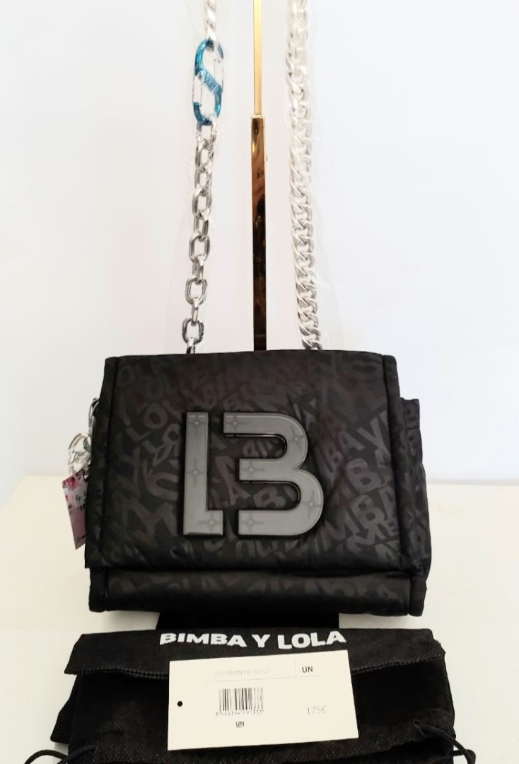 Bimba Y Lola Padded Nylon Flap Crossbody Bag Medium (Black Gold), Barang  Mewah, Tas & Dompet di Carousell