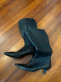 Black boots