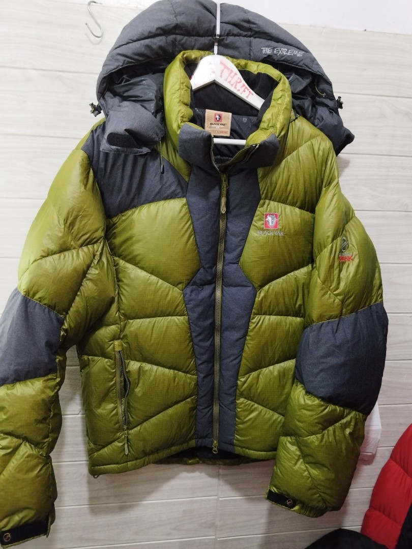 Black Yak Puffer Jacket, Men'S Fashion, Coats, Jackets And Outerwear On  Carousell