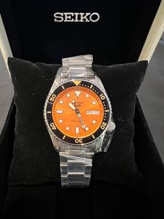 (Category: ) located in . Submitted by p.selectionwatches (Listing ID 1249280266, Image 1). Description: .