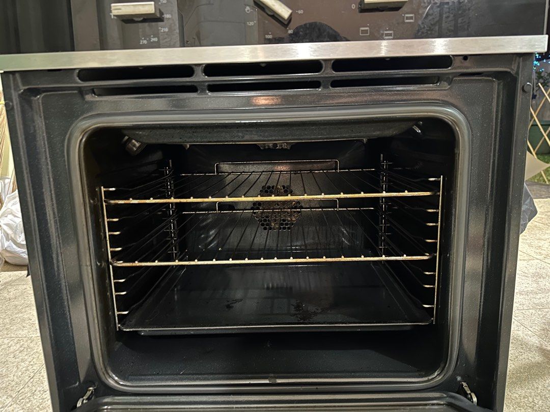 Brandt builtin oven, TV & Home Appliances, Kitchen Appliances, Ovens