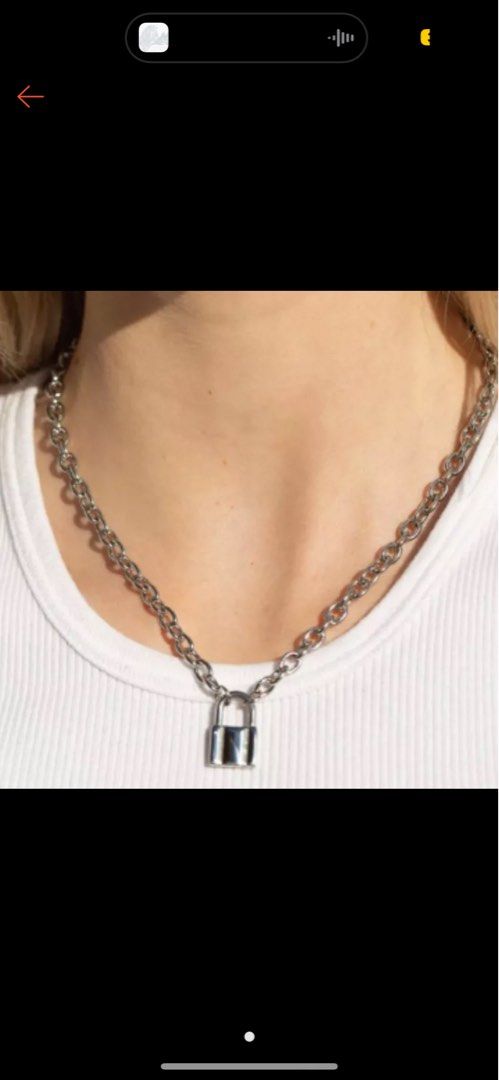 Brandy melville lock top chain
