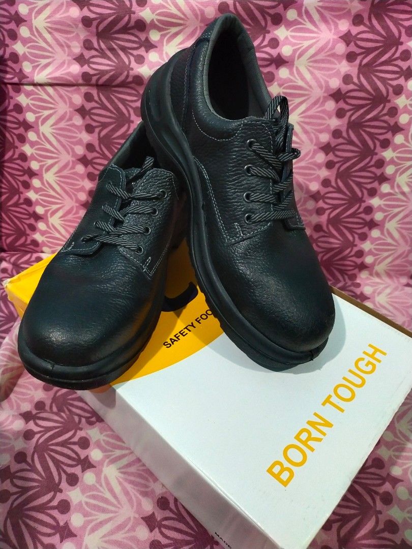 Cavalier Safety Shoes (Born Tough), Men's Fashion, Footwear, Boots on  Carousell