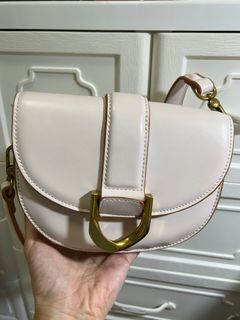 （分類：）位於 。 由 helennnn9 提交（商品編號 1249388794，圖片 1）。簡介： 。