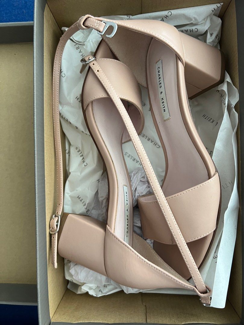 Charles and shop keith pink heels