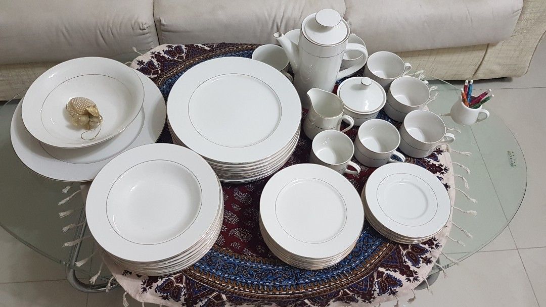 china dishware set, Furniture & Home Living, Kitchenware & Tableware