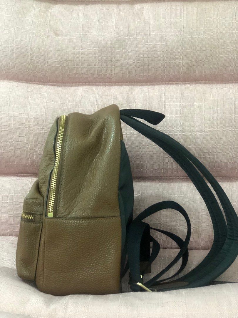 Coach Mini Backpack (Category: Luxury Bags & Wallets) located in Pasig City. Submitted by fashion.ph (Listing ID 1249291130, Image 2). Description: 💯 authentic.