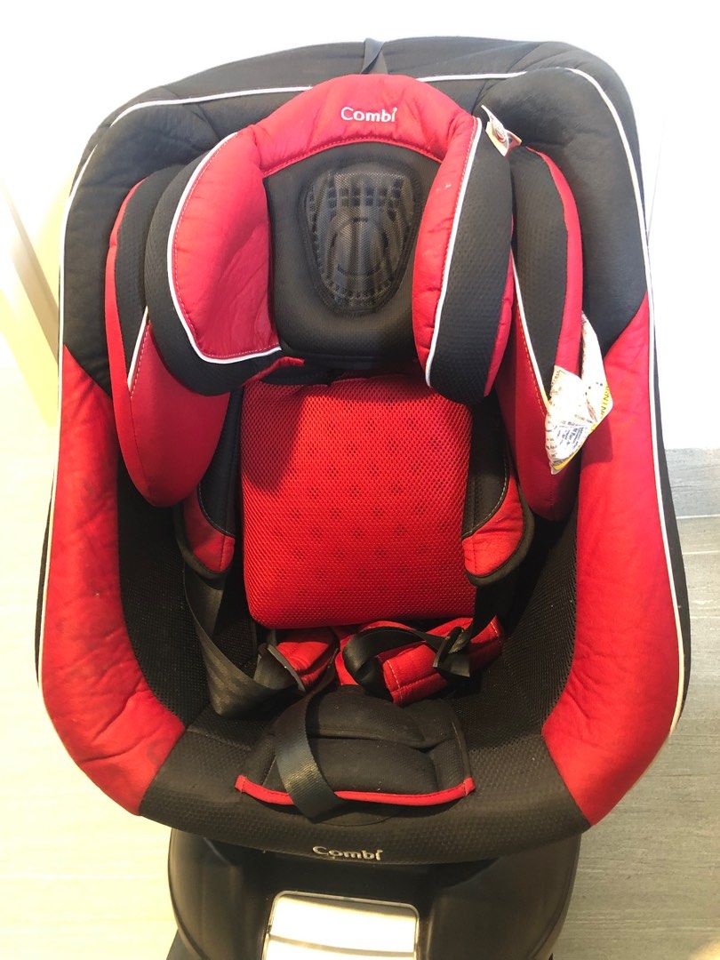 Combi car store seat isofix