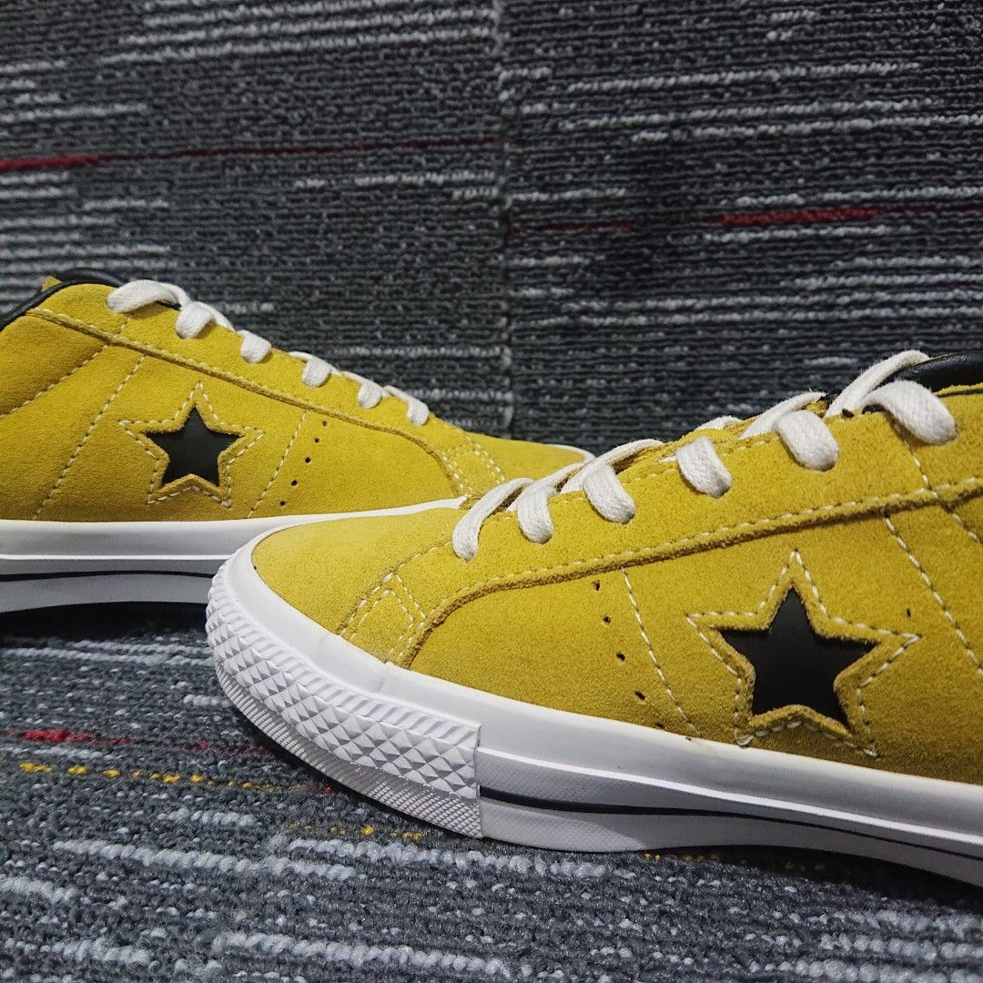 Converse one star on sale pro yellow bird