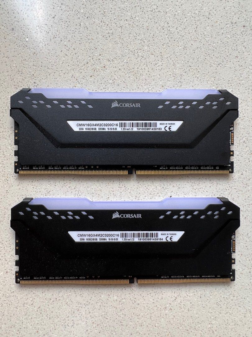 Corsair cmw16gx4m2c3200c16 store