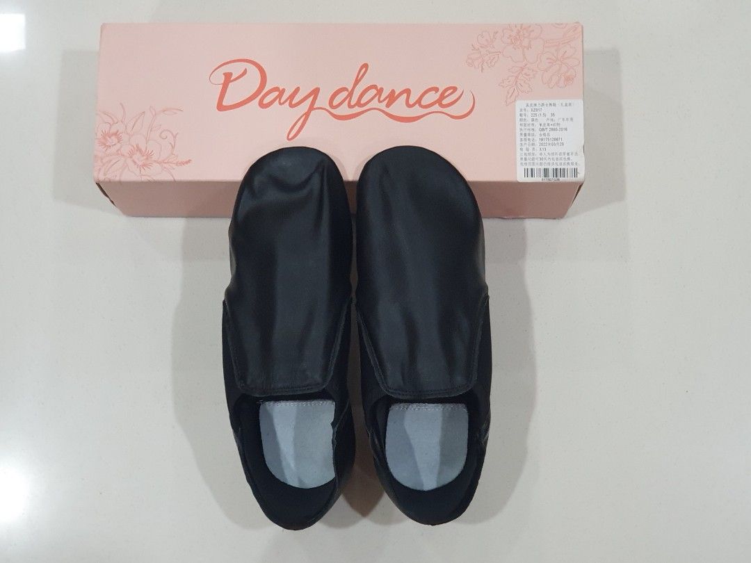 Girls dance clearance sneakers