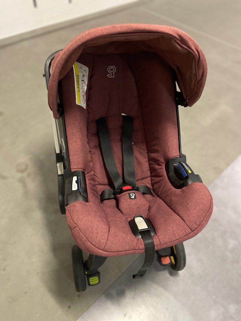 Doona car seat burgundy hot sale
