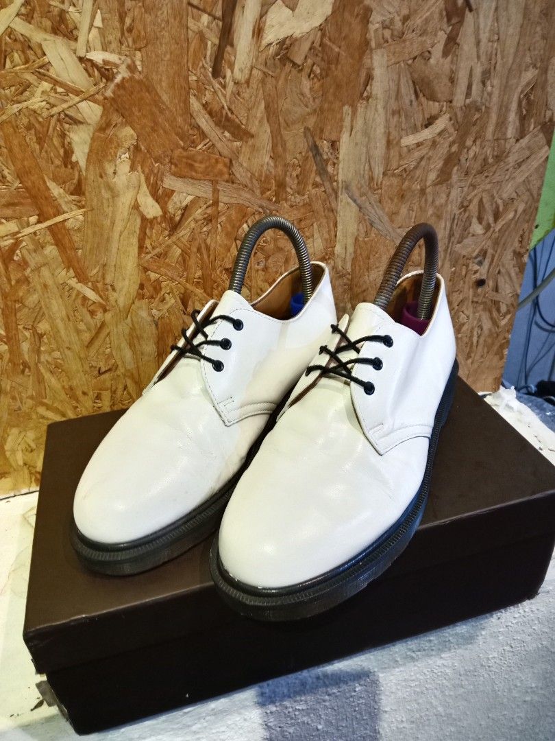 Dr martens 2025 willis white