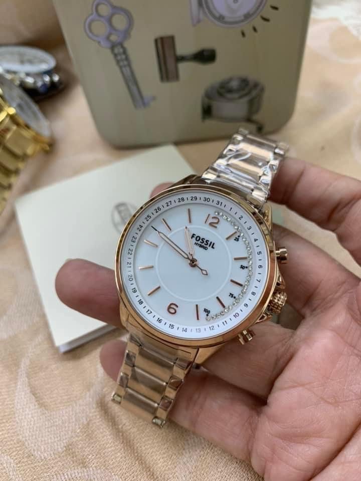 Fossil hybrid sadie watch