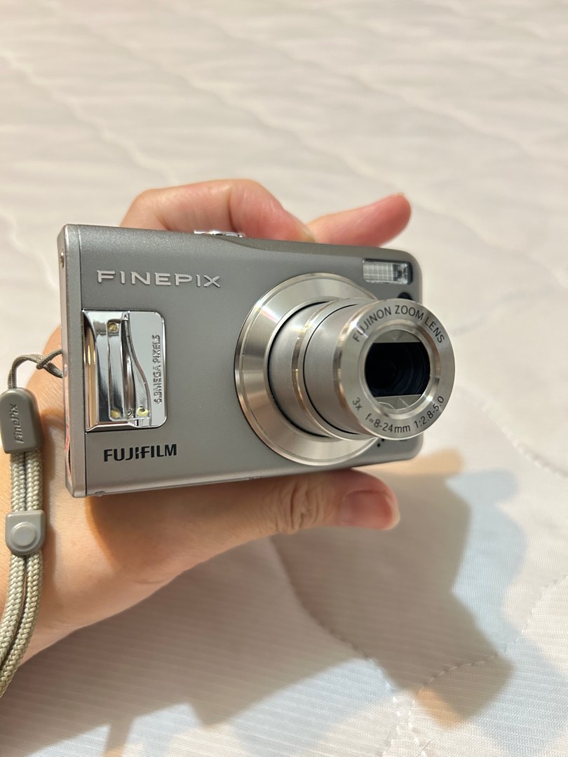 FUJIFILM FINEPIX F31fd 數位相機老件收藏老古董(CCD / 附2電池/完整盒