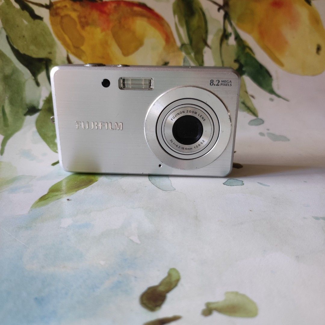 fujifilm finepix J10 數碼相機, 攝影器材, 相機- Carousell