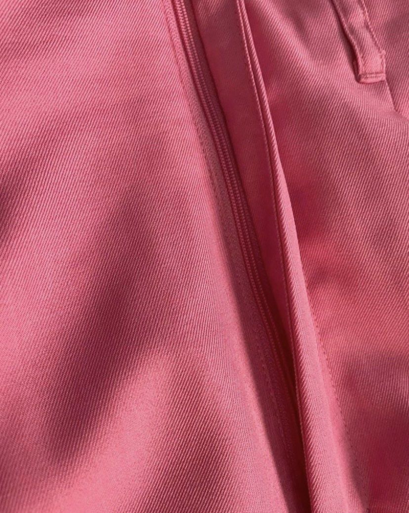 GU Colored Slacks/Trousers (Pink) on Carousell