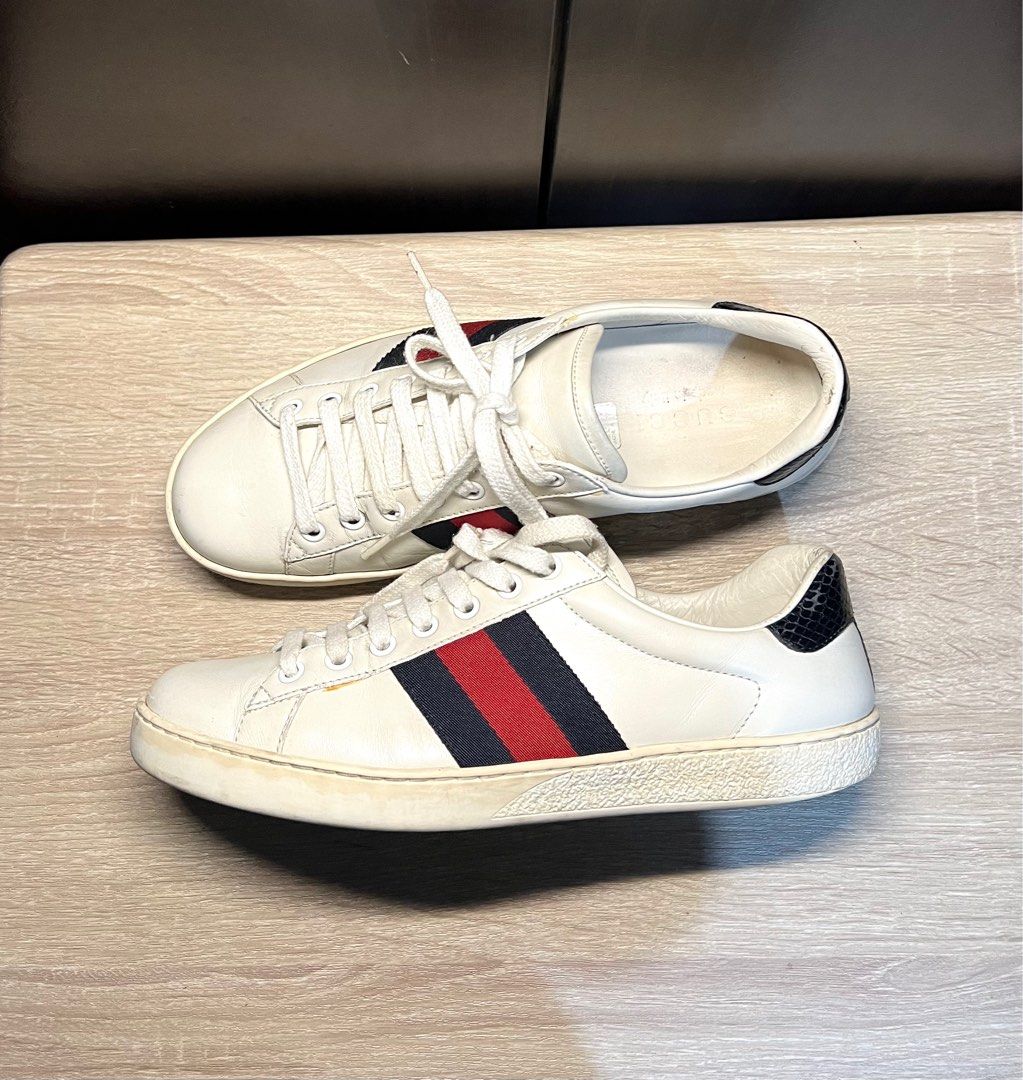 Gucci ace navy blue top