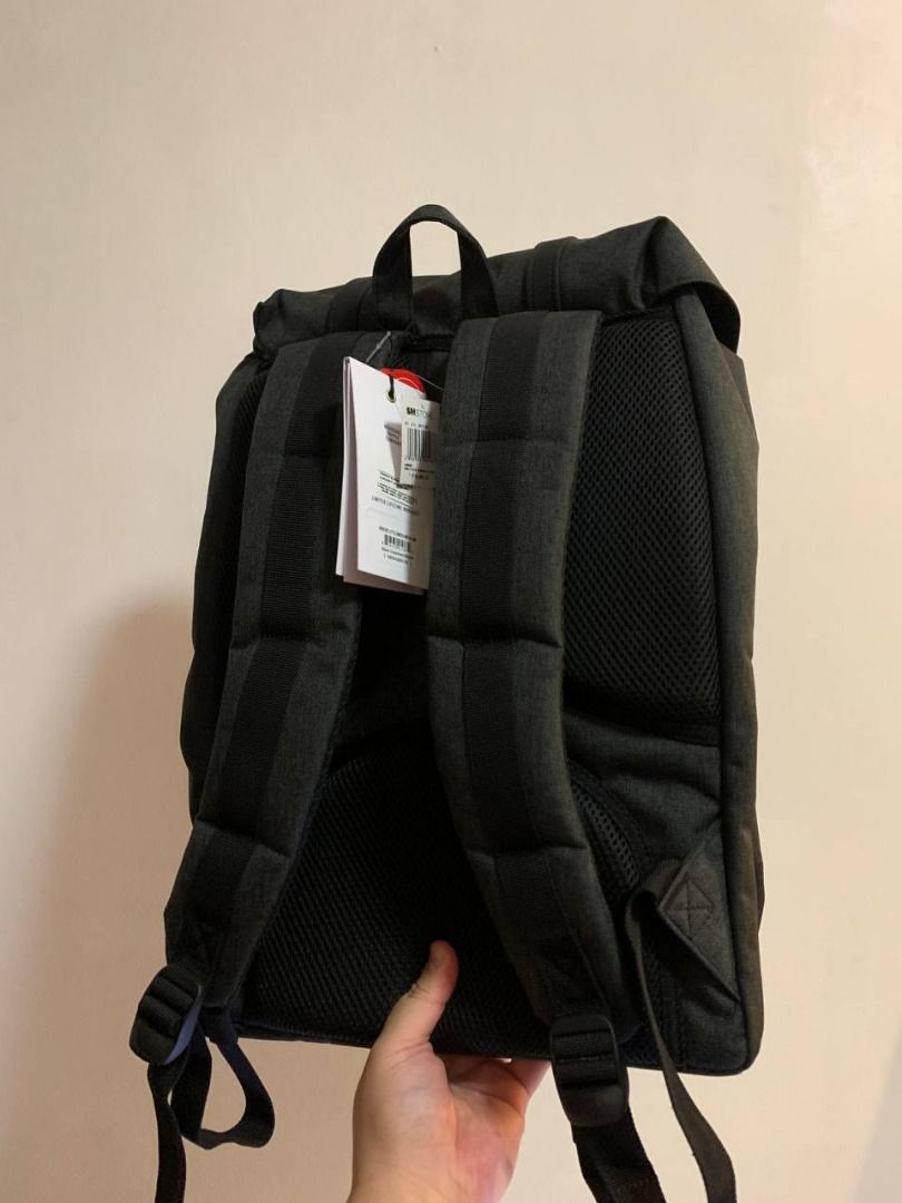 BRAND NEW HERSCHEL BACKPACK DISCOUNTED NEGOTIABLE FREE DELIVERY