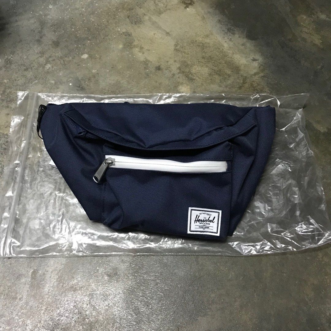 Herschel Waist Bag Men s Fashion Bags Belt bags Clutches and