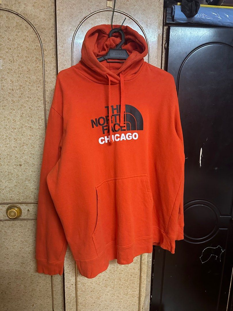 HOODIE THE NORTH FACE Men s Fashion Coats Jackets and Outerwear