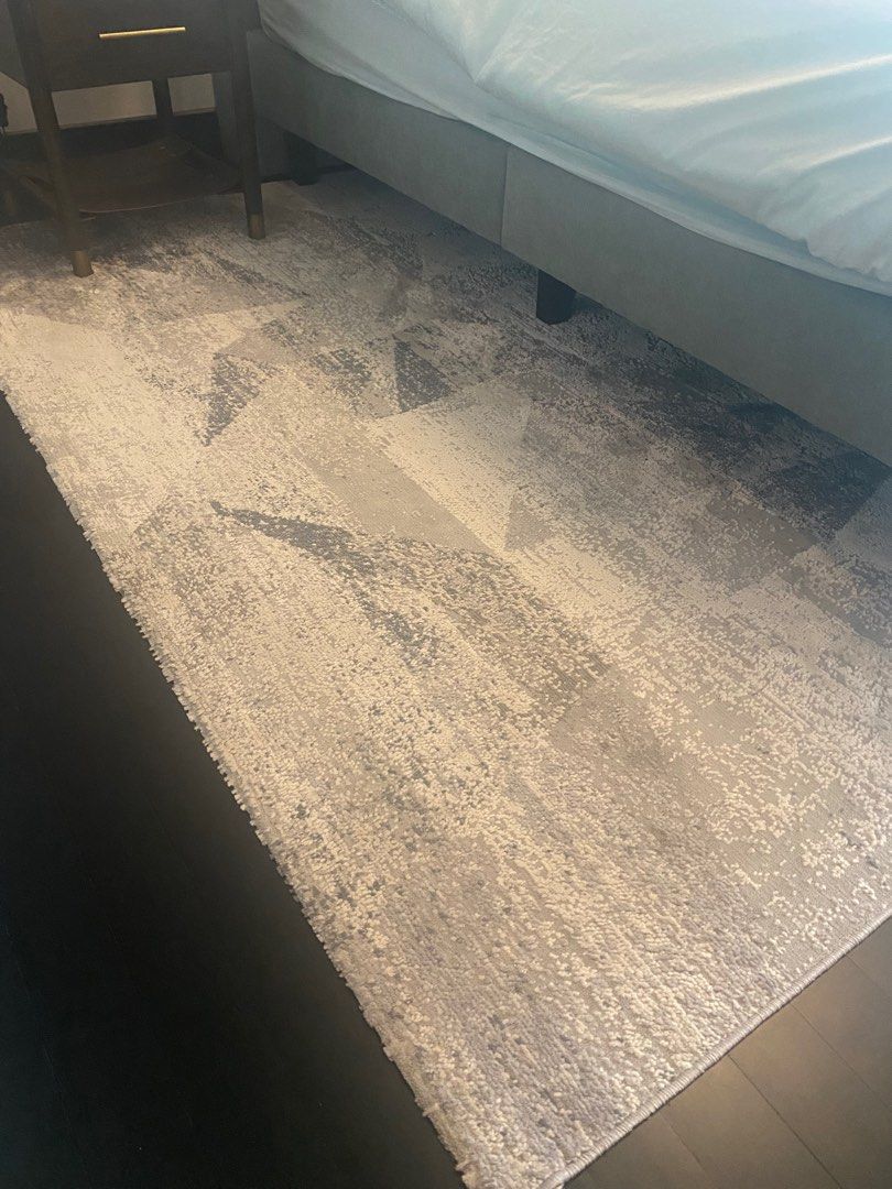 Invista Low Profile Carpet 2.9x2M, Furniture & Home Living, Home Decor