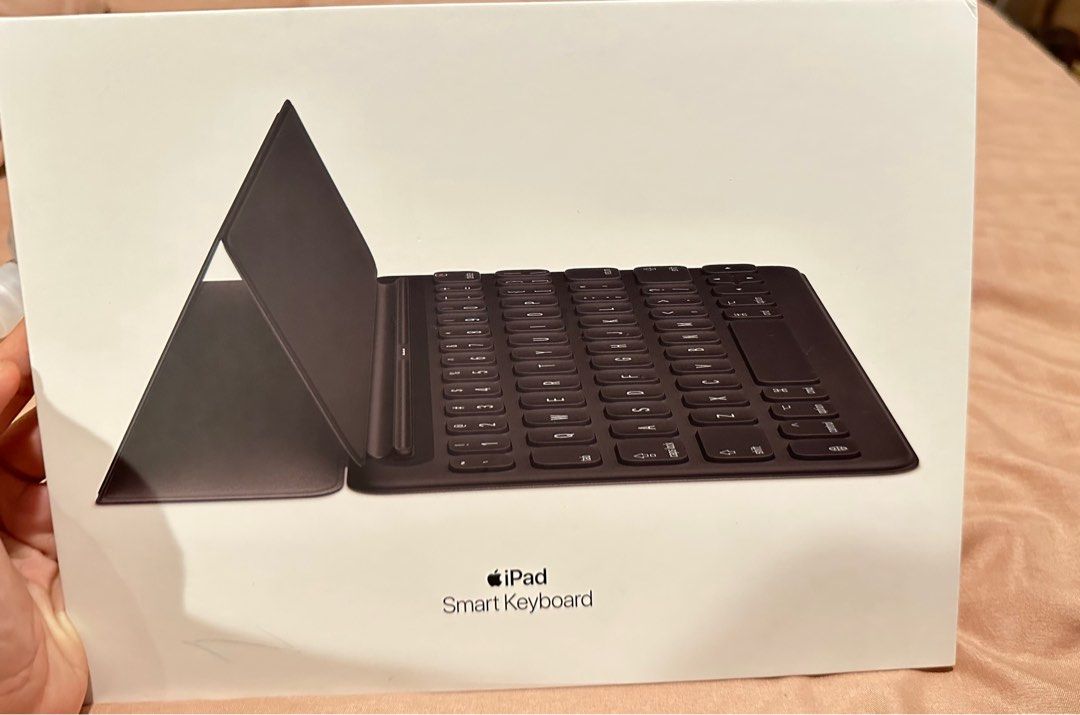 Smart Keydoard iPad Smart Keyboard, Computers & Tech, Parts & Accessories, Computer ...