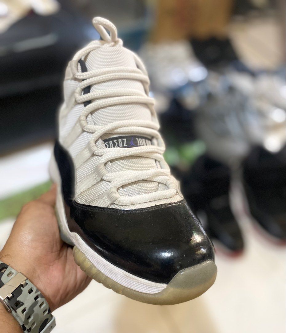 Air jordan 11 cheap concord size 8