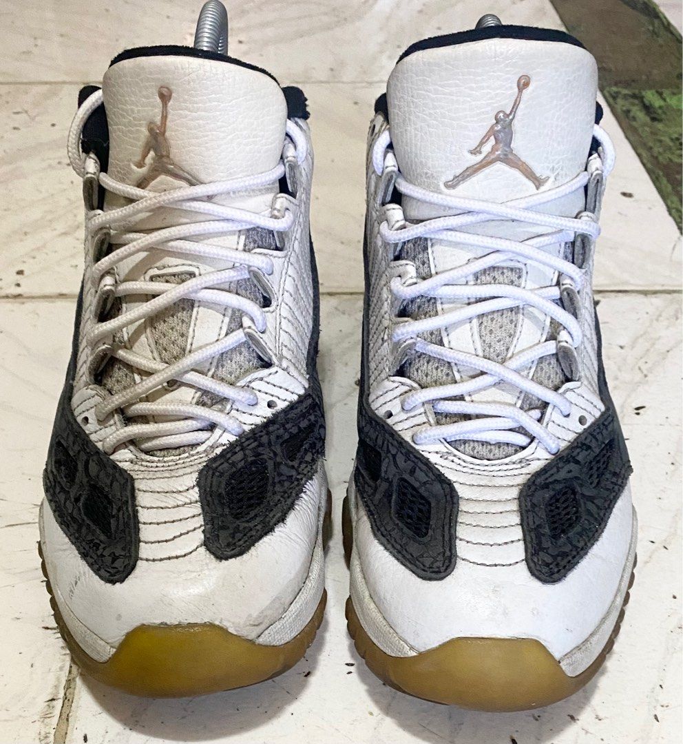 Jordan 11 IE low Concords size 8.5 Men s Fashion Footwear