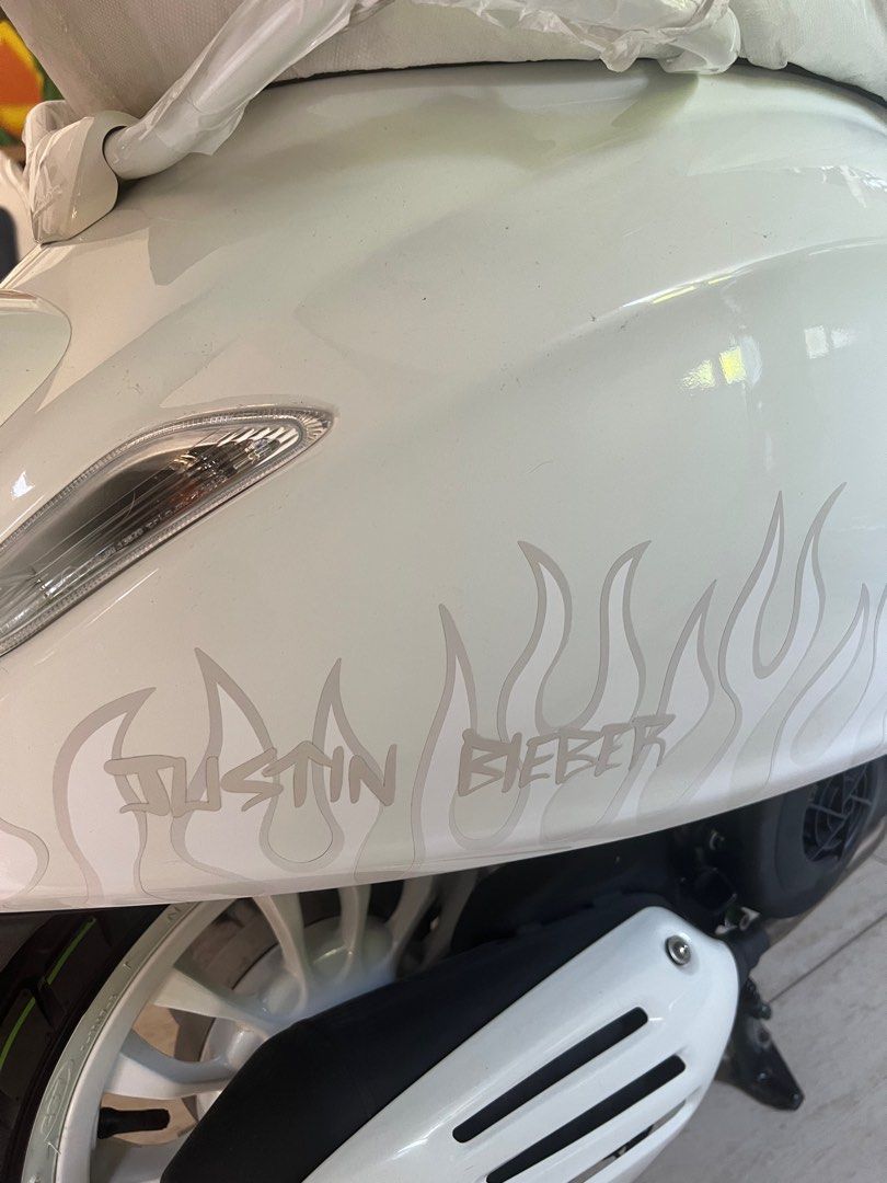 Justin Bieber X Vespa, Motorbikes, Motorbikes for Sale on Carousell
