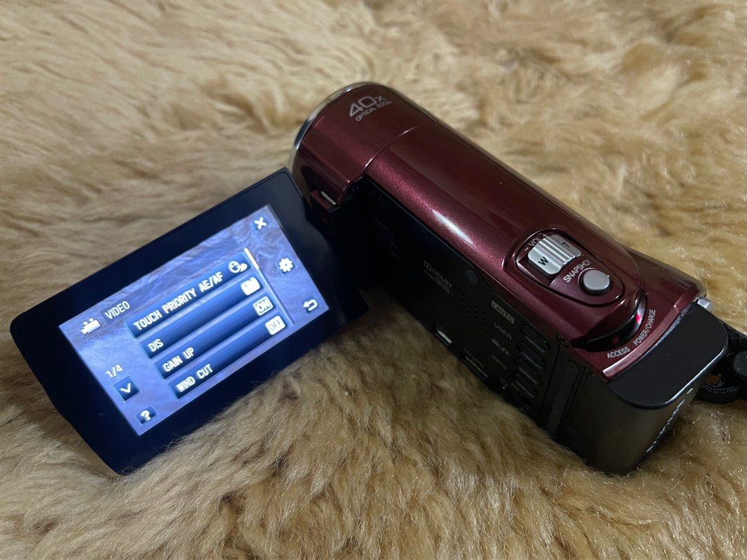 JVC Everio GZ-HM460 Camcorder, Photography, Video Cameras on Carousell