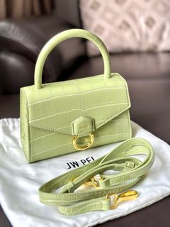 （分類：）位於 。 由 aintlia 提交（商品編號 1249361388，圖片 1）。簡介： 。