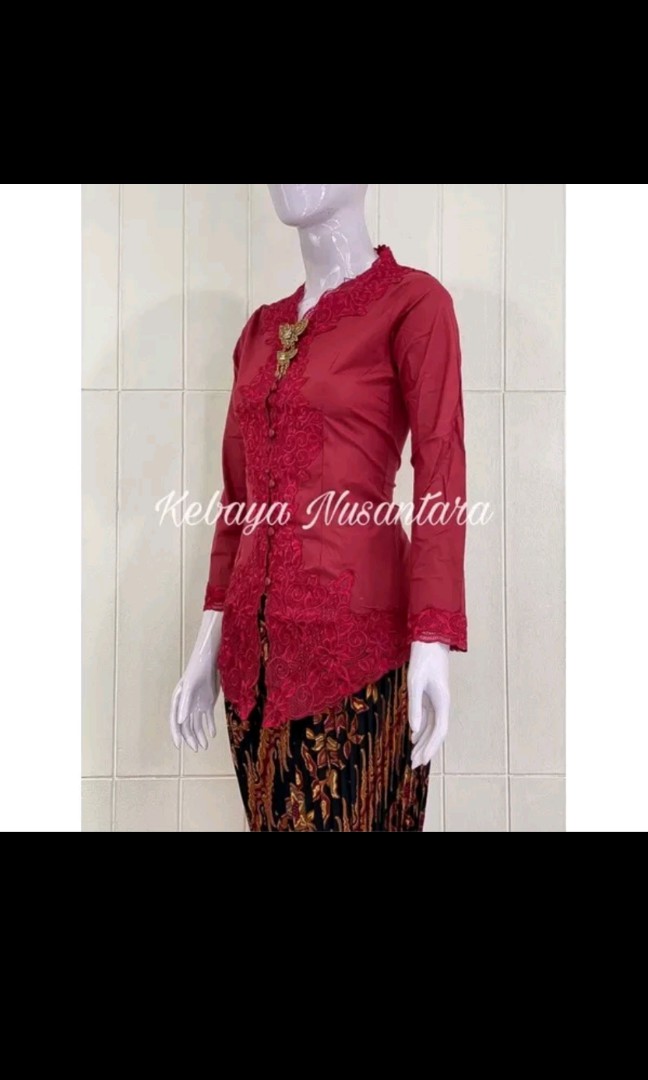 Kebaya Sulam Women S Fashion Dresses Sets Traditional Ethnic