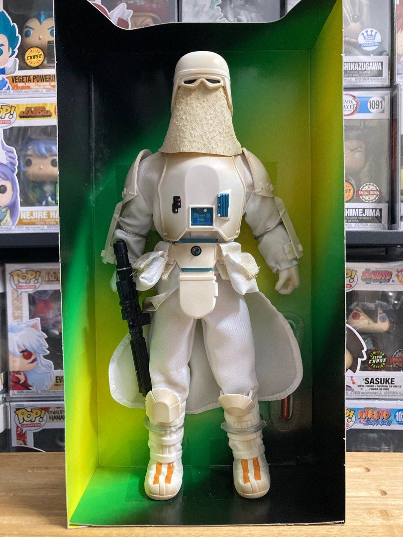 Kenner 1997 Star Wars Collector Series Snowtrooper 12” Figure