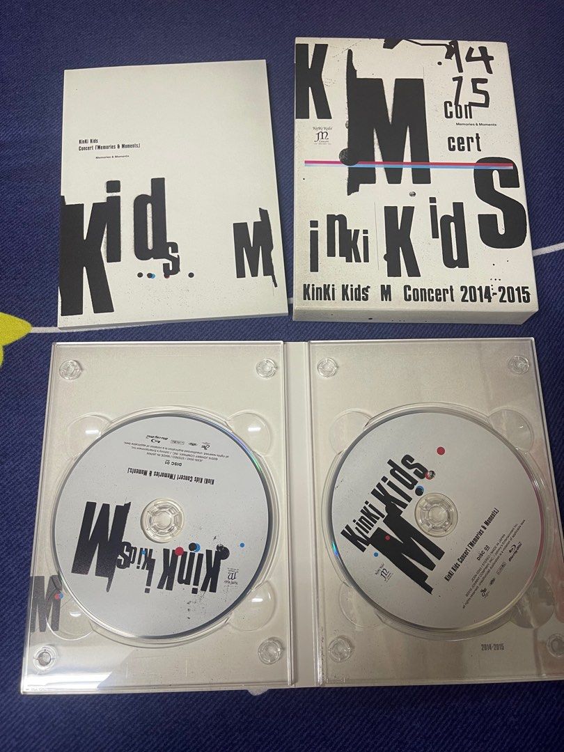 KinKi Kids Concert 「Memories & Moments」(初回仕様) [Blu-ray] [Blu