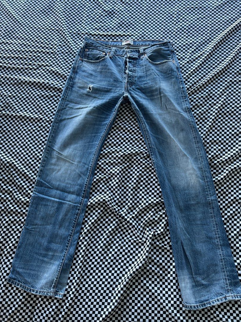 Levis 501 (32W 34L) X 2 pairs, 男裝, 褲＆半截裙, 牛仔褲- Carousell