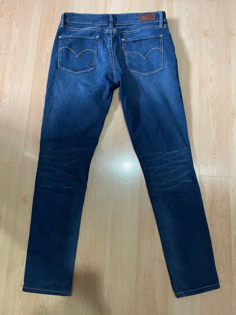 Levi demi curve discontinued online