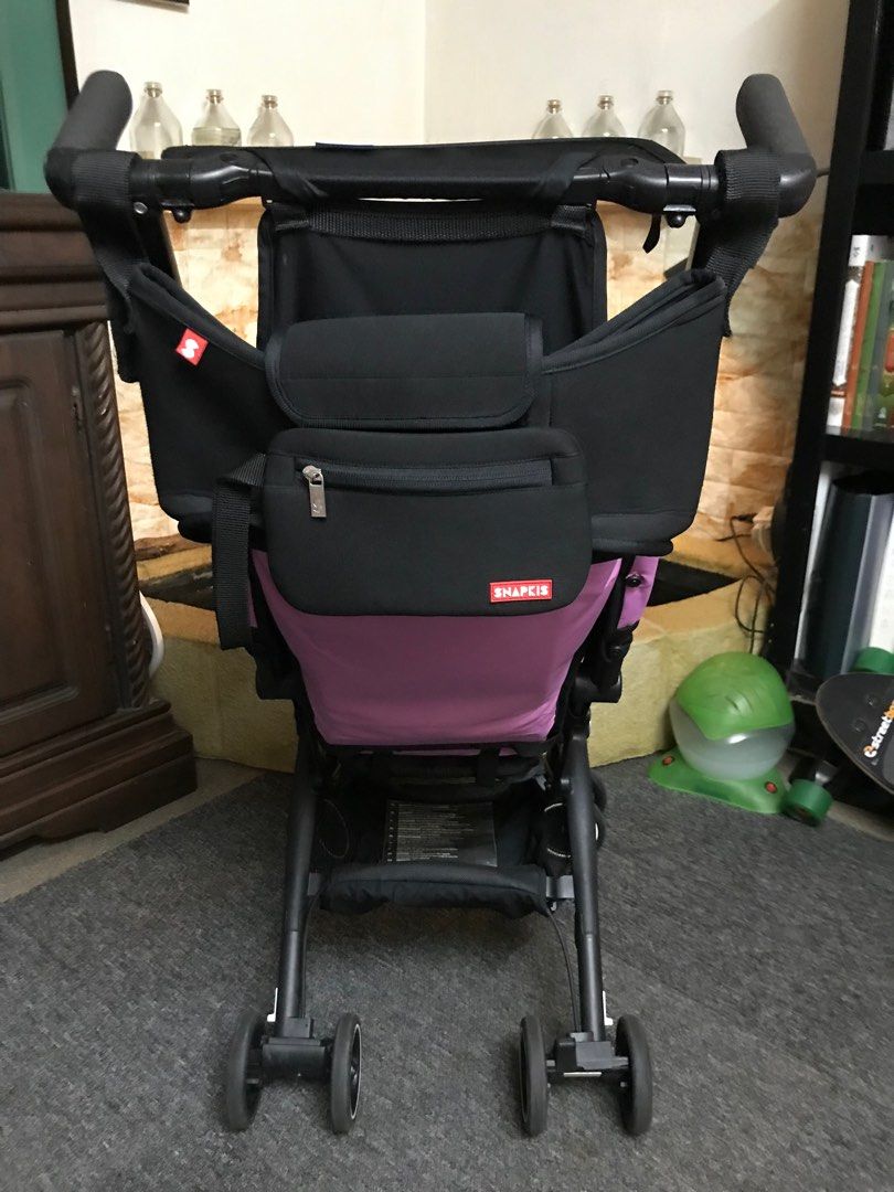 Like NEW Black SNAPKIS 2 in 1 Stroller Organiser Tote Stroller Bag Beg Stroller not ikea quinny joie doona skip hop munchkin koopers magic stroller
