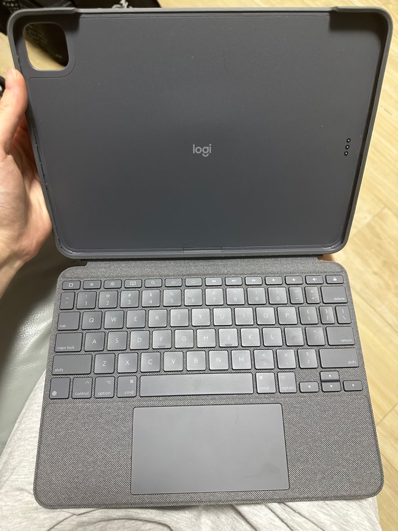 Logitech case&keyboard, 手提電話, 平板電腦, 平板電腦 iPad Carousell