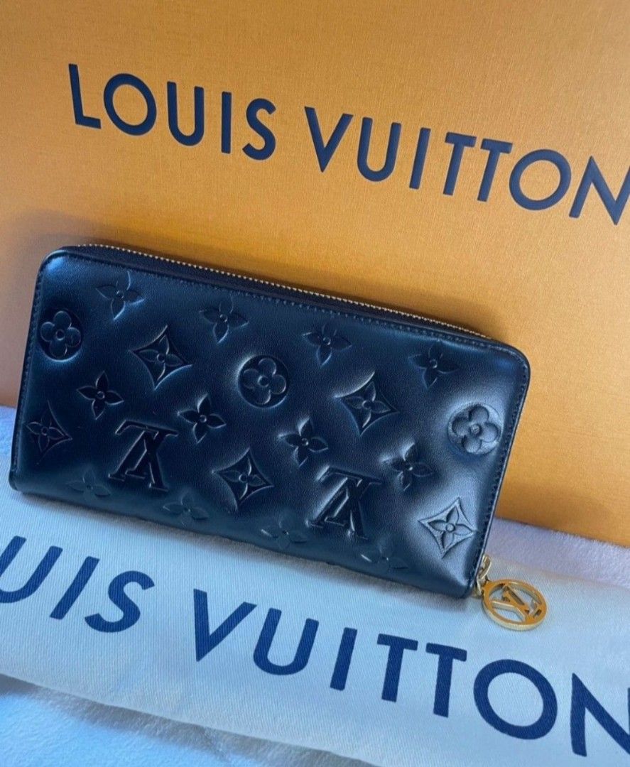 Louis Vuitton Damier Graphite Canvas Brazza Wallet - Yoogi's Closet