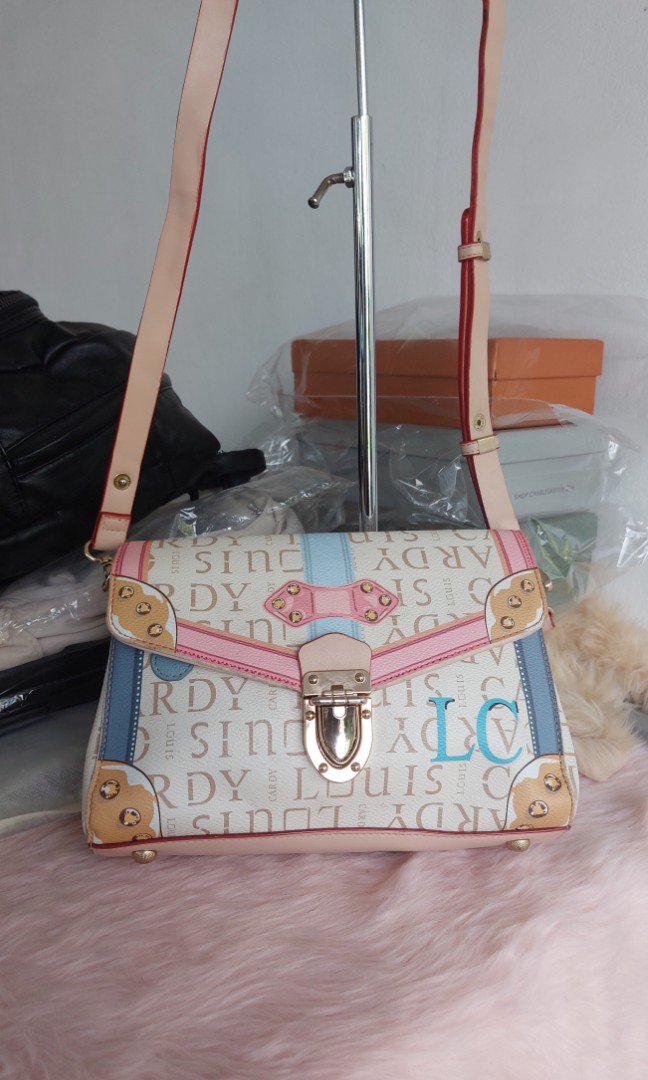 Louis Cardy sling bag, Announcements on Carousell
