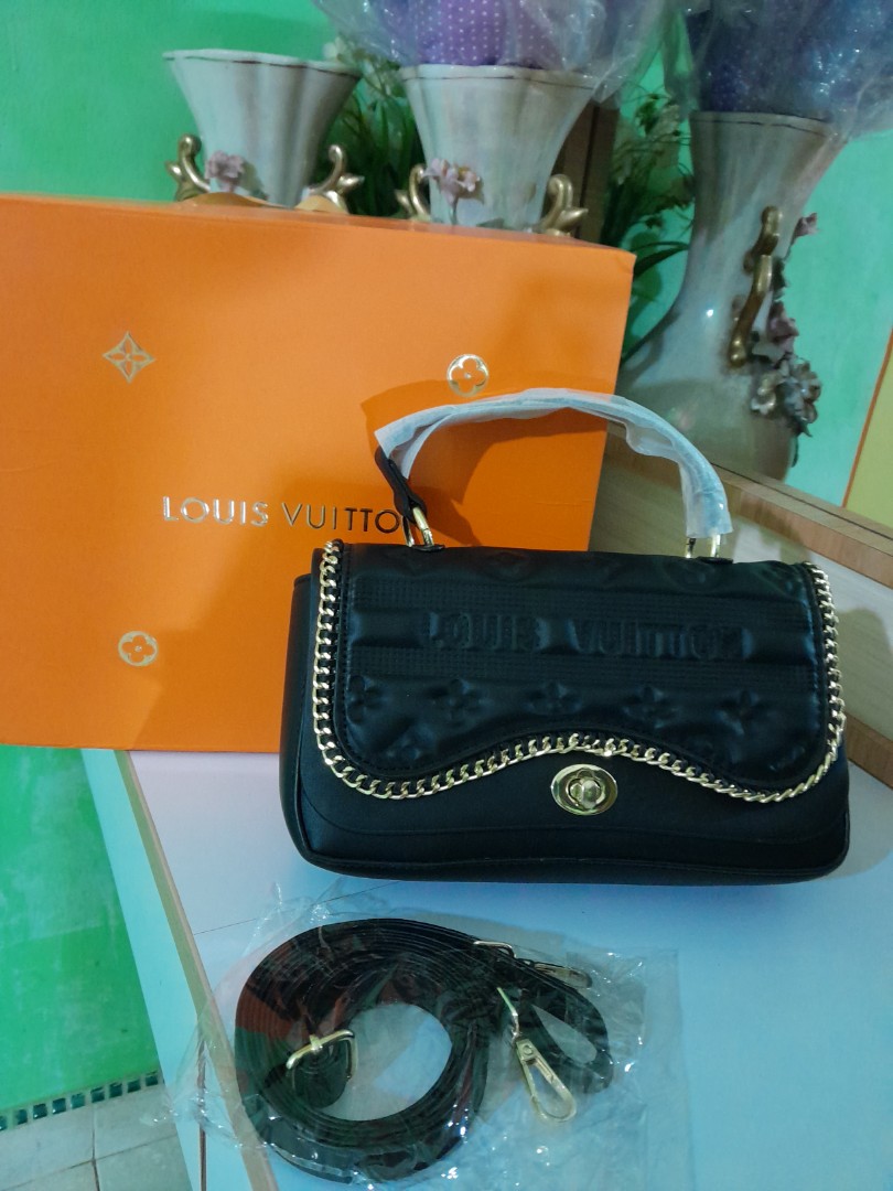 LV Import, Fesyen Wanita, Tas & Dompet di Carousell