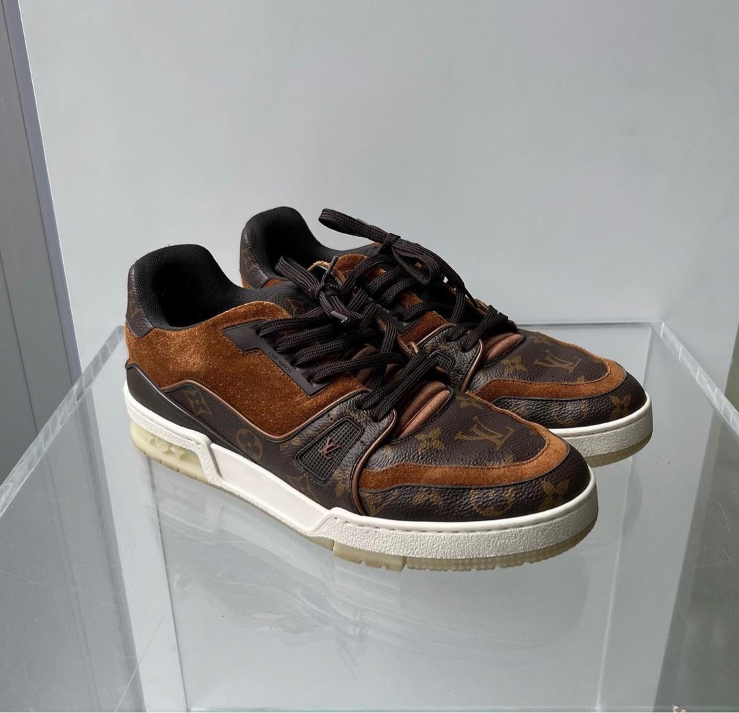 Louis Vuitton LV Monogram Embroidered Accent Sneakers - Brown Sneakers,  Shoes - LOU808049