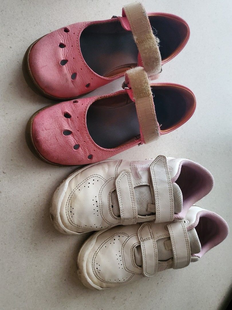 Mary jane style tennis shoes top