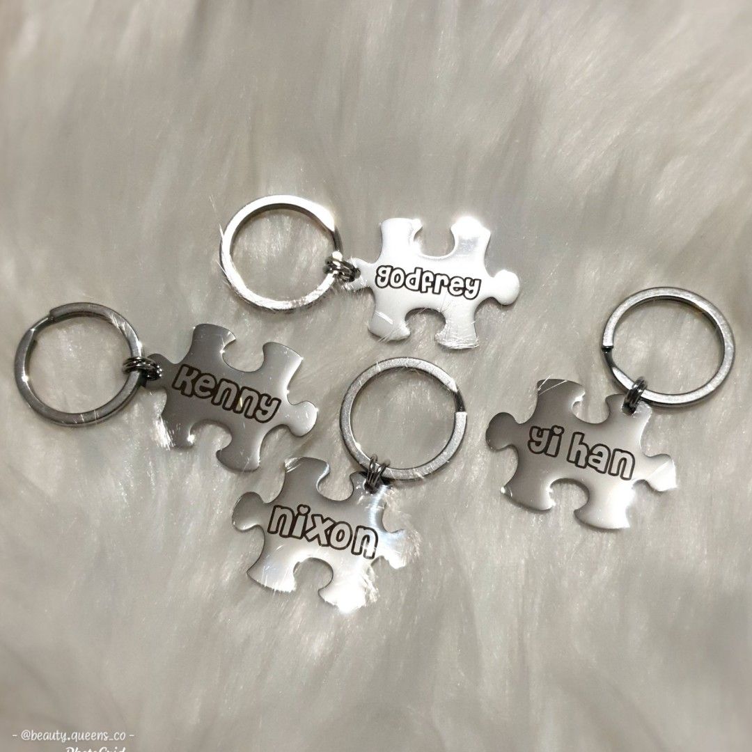 Meaningful Gifts Stainless Steel Customise Custom Made Personalised Gifts Keychains Necklaces Jigsaw Puzzle Pieces Calendar Image Engraving Black